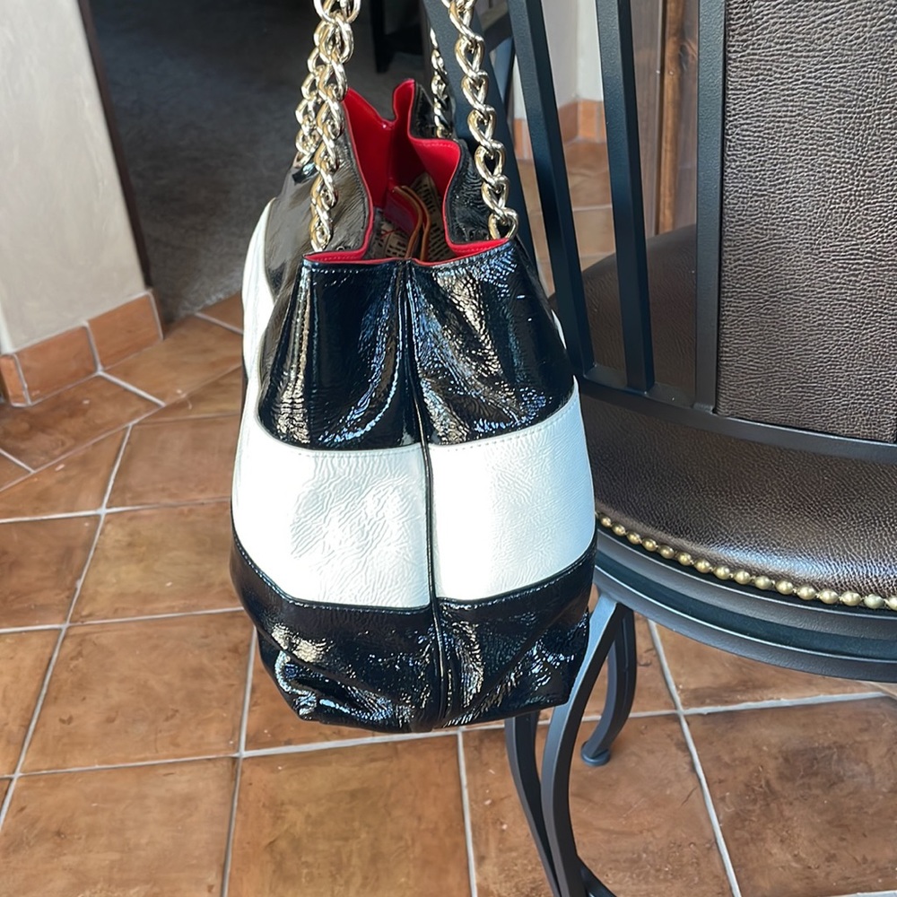 Kate Spade Tote - Picture 10 of 15